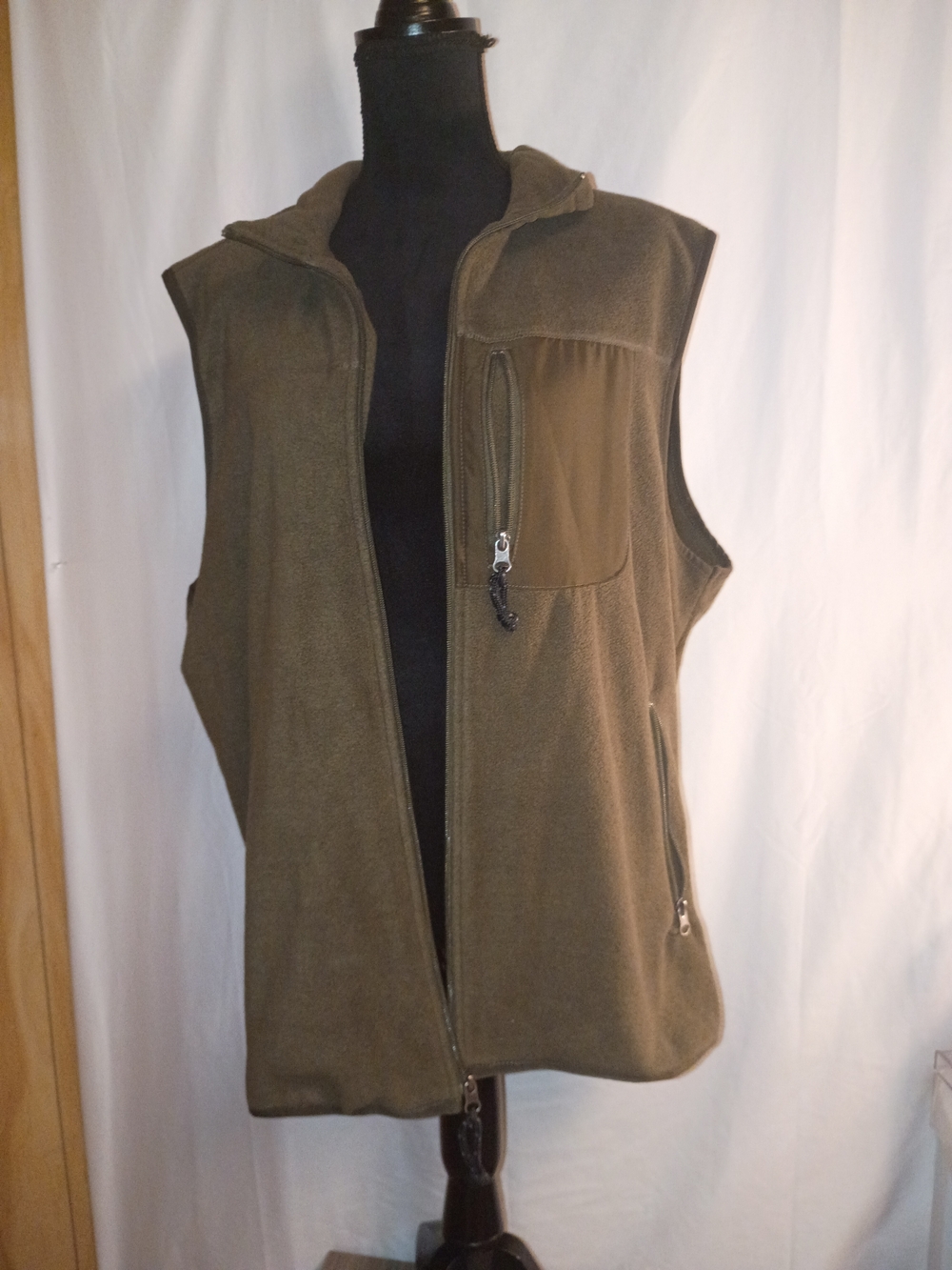 Chaps Olive Green Fleece Vest with Zip Pockets